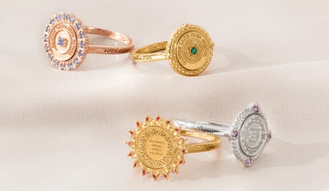 A group of University Collection, Highschool Rings